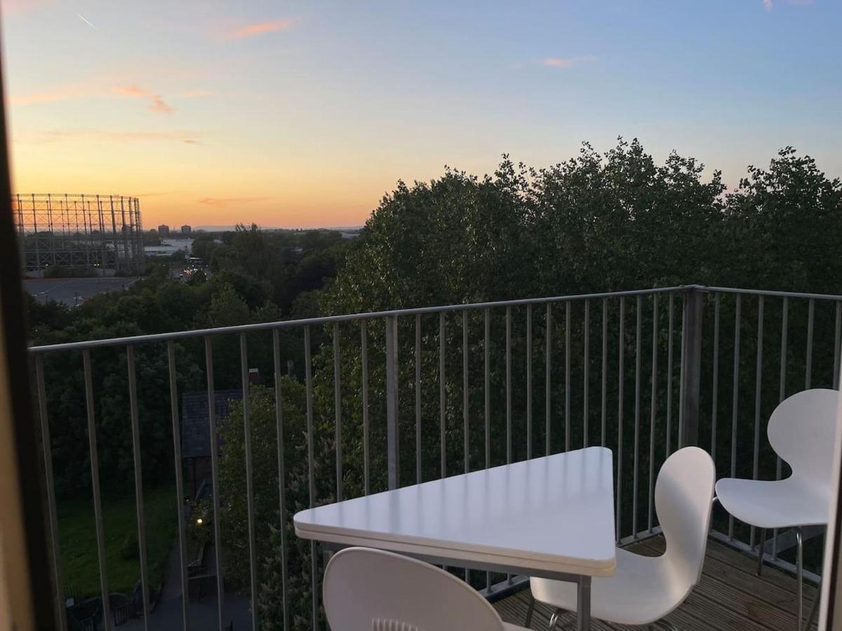 Cityfront Cosy Apt Near City Centre & Etihad Stadium, Free Parking Manchester Eksteriør billede