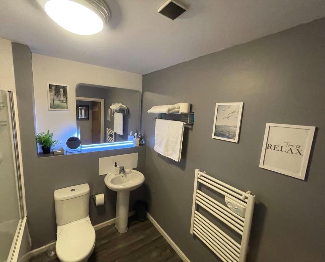 Cityfront Cosy Apt Near City Centre & Etihad Stadium, Free Parking Manchester Eksteriør billede